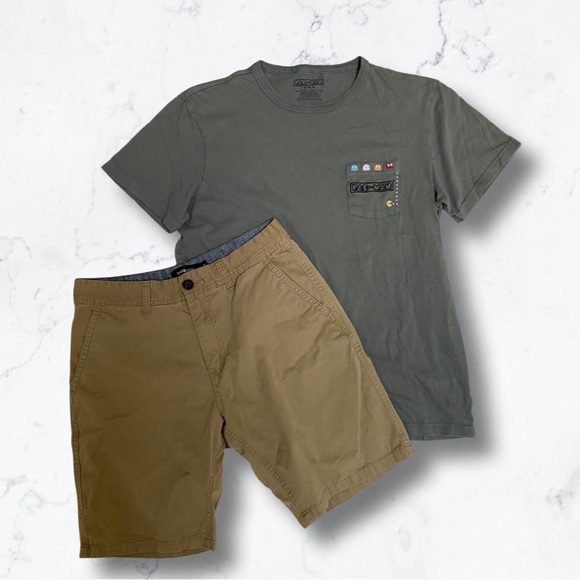 PAC-MAN Embroidered Mens Tee - Picture 3 of 5